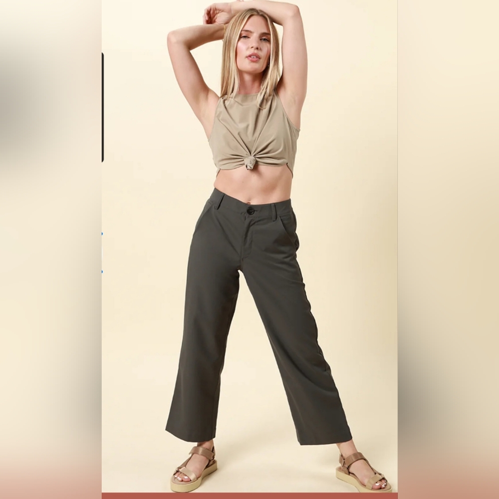 NWOT Wayre The Jetsetter Stretch Wide Leg Trousers Pants In Charcoal. Size 6T
